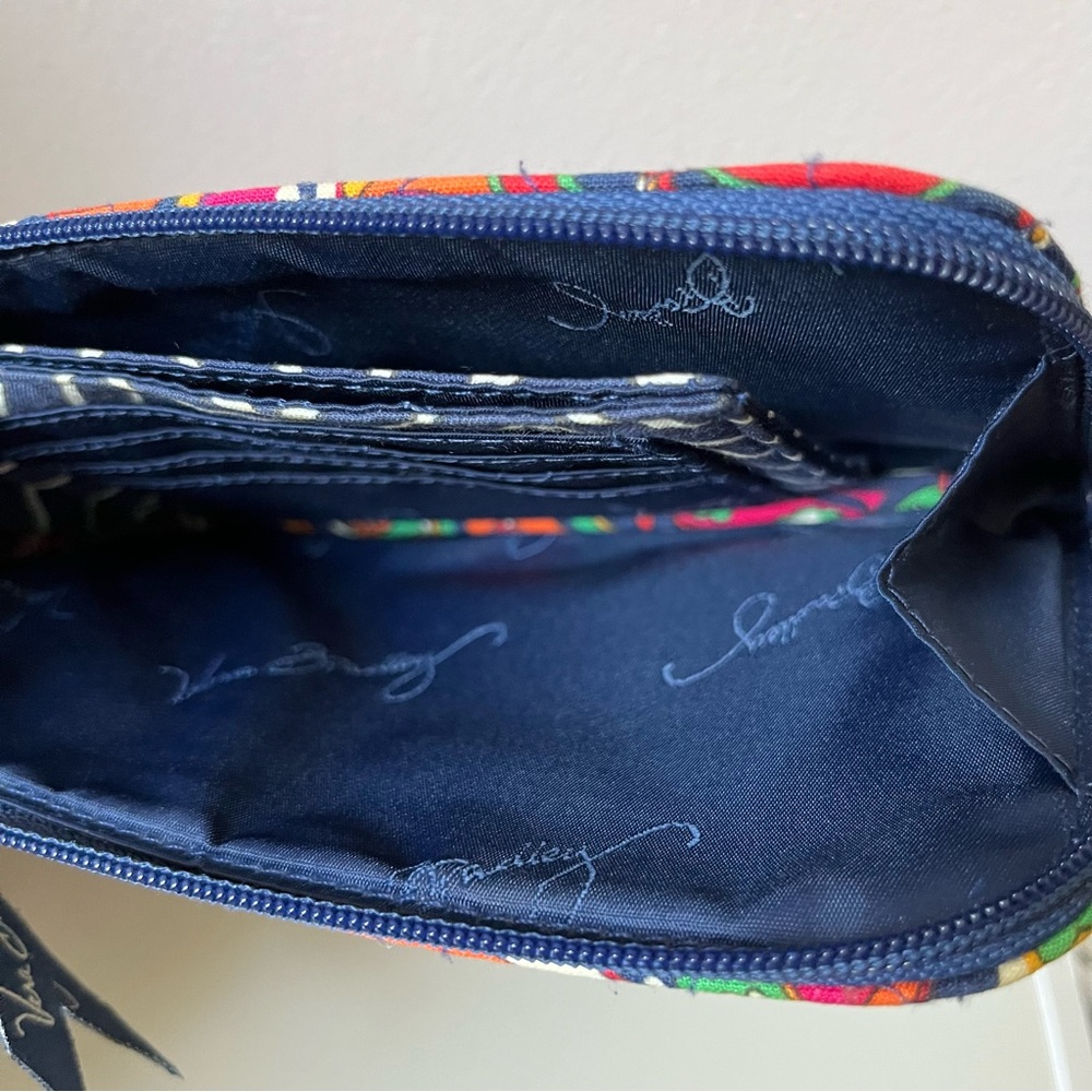 Vera Bradley Venetian Paisley Wristlet NWOT Blue Multi Color Floral Zip Pockets - Picture 7 of 11